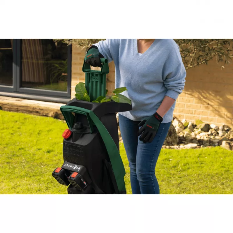 Bosch UniversalShredder Solo Akumulatorowy Rozdrabniacz Ogrodowy, 36V (2x18V), Wydajność do 40 mm, Pojemnik 50 L, Zielony/Czarny, Samo Narzędzie (06008E0001)