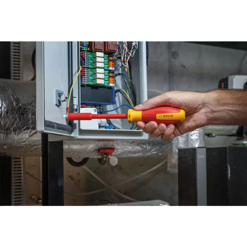 Zestaw wkrętaków izolowanych Bosch VDE 1600A02NF3, 7-częściowy, płaskie/Phillips/Pozidriv, 1000V, IEC 60900