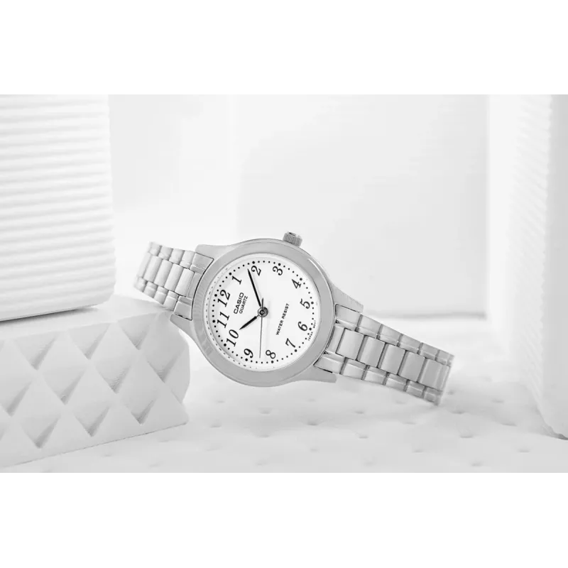 Zegarek damski CASIO Analogowy Kwarcowy LTP-1128A-7B 33mm Srebrna Tarcza Stal Nierdzewna