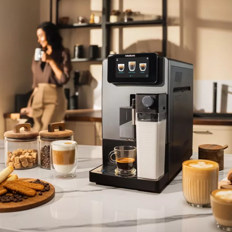 Ekspres do kawy Cecotec Cremmaet Latte Jar 19 bar automatyczny z wbudowanym spieniaczem do mleka Czarny/Srebrny 1500 W