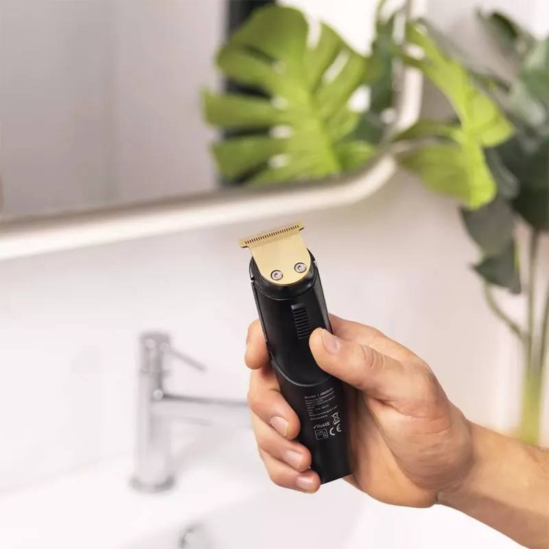 Cecotec PrecisionCare Pro 5-in-1 Bezprzewodowa Maszynka do Strzyżenia na Mokro i Sucho, 13 Stopni Długości, Czarno-Srebrna