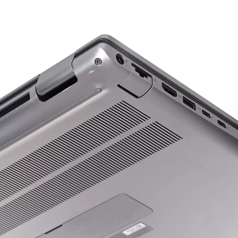DELL Precision 7670 Mobile Workstation - Intel Core i7-12850HX, 64GB DDR5, 512GB NVMe SSD, 16 inch FHD+ (1920x1200) IPS, NVIDIA RTX A4500 16GB, Windows 11 Pro, Używany