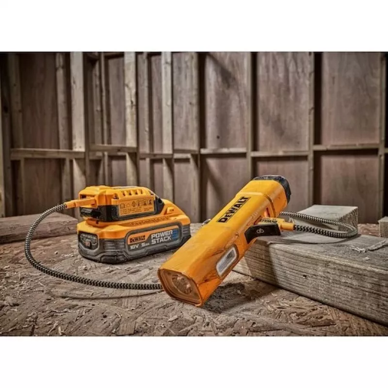 Latarka LED DEWALT BD-DCL183 1300 lumenów, odporna na zachlapanie IPX4, aluminium klasy lotniczej, czarna