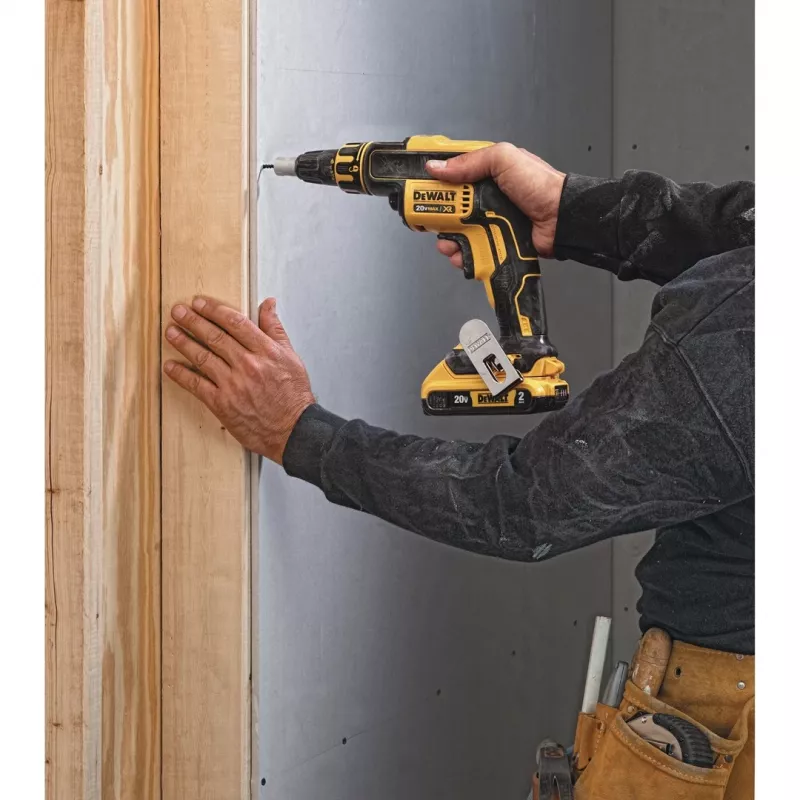 DEWALT DCF620D2-QW 18V akumulatorowa wkrętarka udarowa bezszczotkowa 4400 RPM 2 x 2.0Ah akumulatory Li-Ion, ładowarka i TSTAK II Kitbox, czarno-żółta