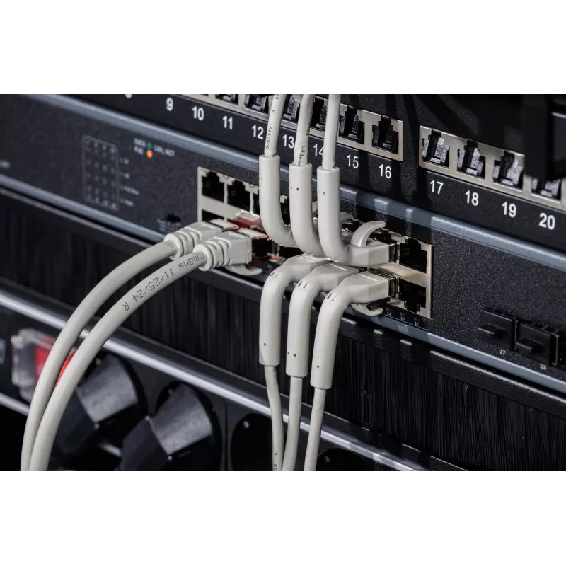 DIGITUS CAT 6A F/FTP kątowy kabel krosowy RJ-45, miedziany, 0,3 m, szary, 10 sztuk