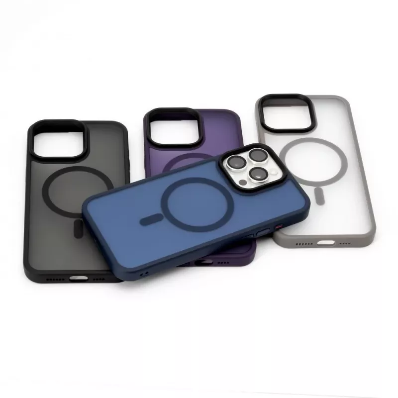 Evelatus Apple iPhone 13 Pro Max Etui hybrydowe z MagSafe PC+TPU Czarny
