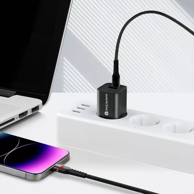 everActive CBB-1CIR USB-C do Lightning RGB LED Kabel 1m 27W PD Czarny