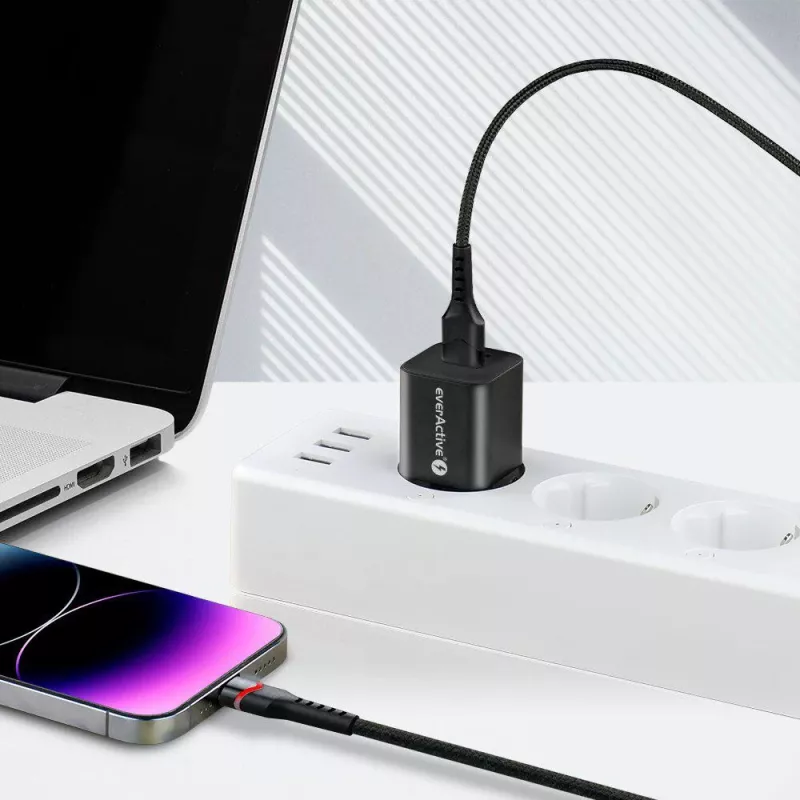 everActive CBB-1IBR USB-A do Lightning RGB LED pleciony kabel 1m 2.4A czarny