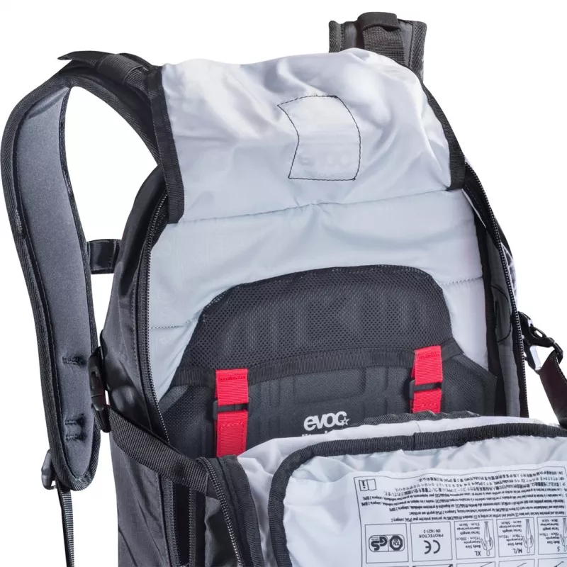 Plecak EVOC FR Enduro Blackline 16 - Czarny, Rozmiar S