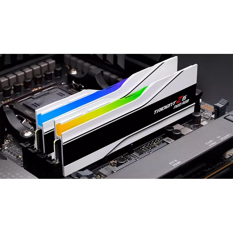 G.Skill Trident Z5 Neo RGB 48 GB (2x 24 GB) DDR5-6400 CL32 Biały AMD EXPO Zestaw pamięci F5-6400J3239F24GX2-TZ5NRW