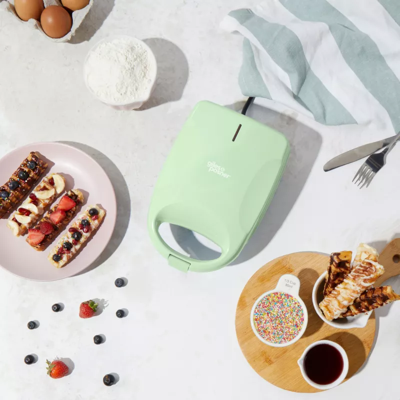 Giles & Posner EK5419NGSGRVDE Stick Waffle Maker