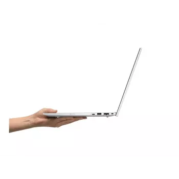 HP EliteBook 8 G2a AMD Ryzen AI 5 435 14 inch 16GB 512GB Windows 11 Pro 3YW