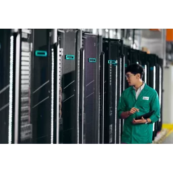 HPE DL380 G11 2U Tylny port szeregowy - Stock (P48824-B21)