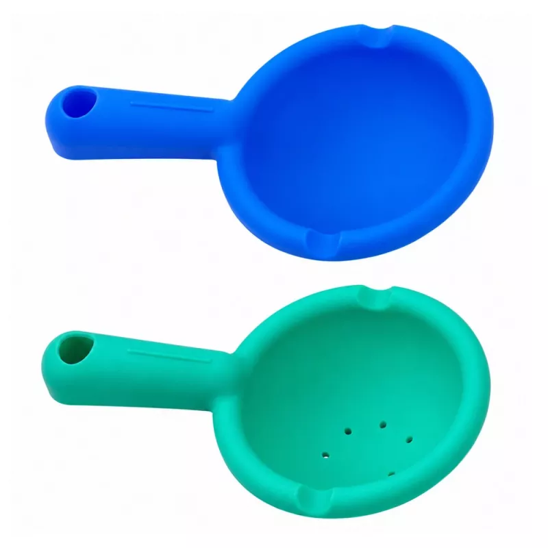 LEAN TOYS Zestaw do kąpieli Wiatrak wodny z przyssawkami Dwie łyżeczki Zabawka wodna