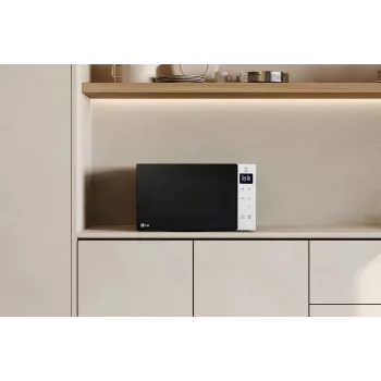 LG MS2032GASW Wolnostojąca kuchenka mikrofalowa Solo 20 litrów 700 W Biała