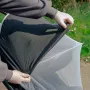 LittleLife Moskitiera do Wózka – Uniwersalna, Drobna Siatka Ochronna Przed Owadami do Wózków i Gondoli (Biała/Szara)