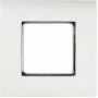 LogiLink NF0002 Podtynkowa puszka ścienna 80x80 mm z wycięciem 45x45 mm, Czysta biel, System francuski