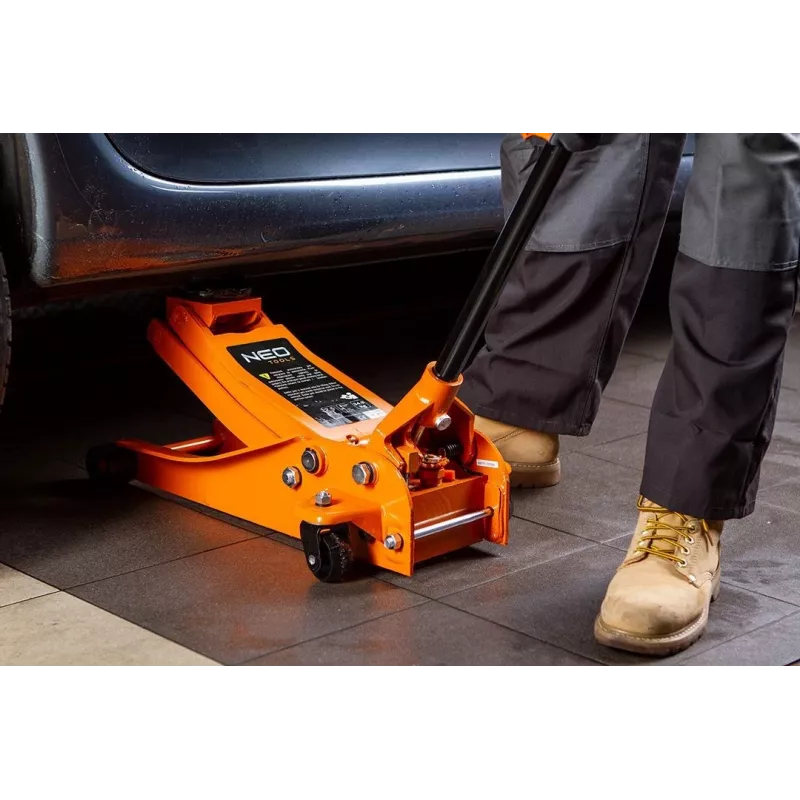 NEO TOOLS 11-731 Podnośnik hydrauliczny podłogowy o niskim profilu 2,5 t