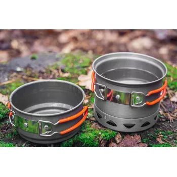 NEO TOOLS 63-144 7-Częściowy Zestaw Turystycznych Naczyń Kuchennych z Anodowanego Aluminium z Odpinanym Uchwytem, 2 Garnki, Patelnia, Pokrywka, Gąbka i Torba Siatkowa