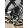 NEO TOOLS 91-006 Linka zabezpieczająca na klucz 100 cm x 8 mm, stalowa z powłoką PVC, 2 klucze, czarno-srebrna