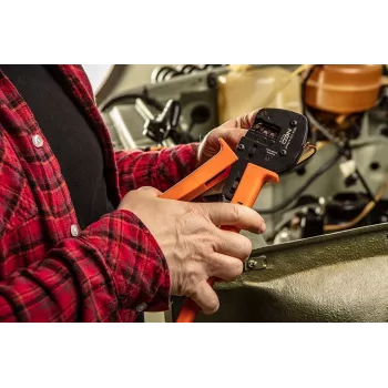 NEO TOOLS TOP-01-555 Zaciskarka zapadkowa do końcówek izolowanych 0.5-6 mm² (20-10 AWG) z samoregulującymi szczękami i szybkim zwalnianiem