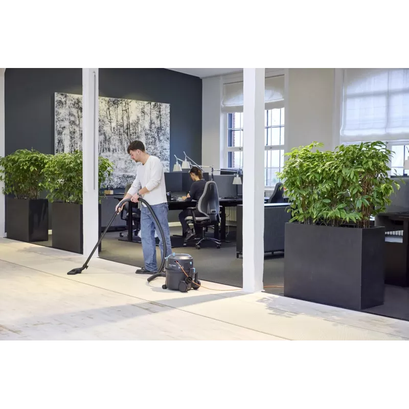 Nilfisk Office sucha odkurzacz z nawijaczem kabla, z recyklingu plastik, 10L, 800W, HEPA H13, 62dB