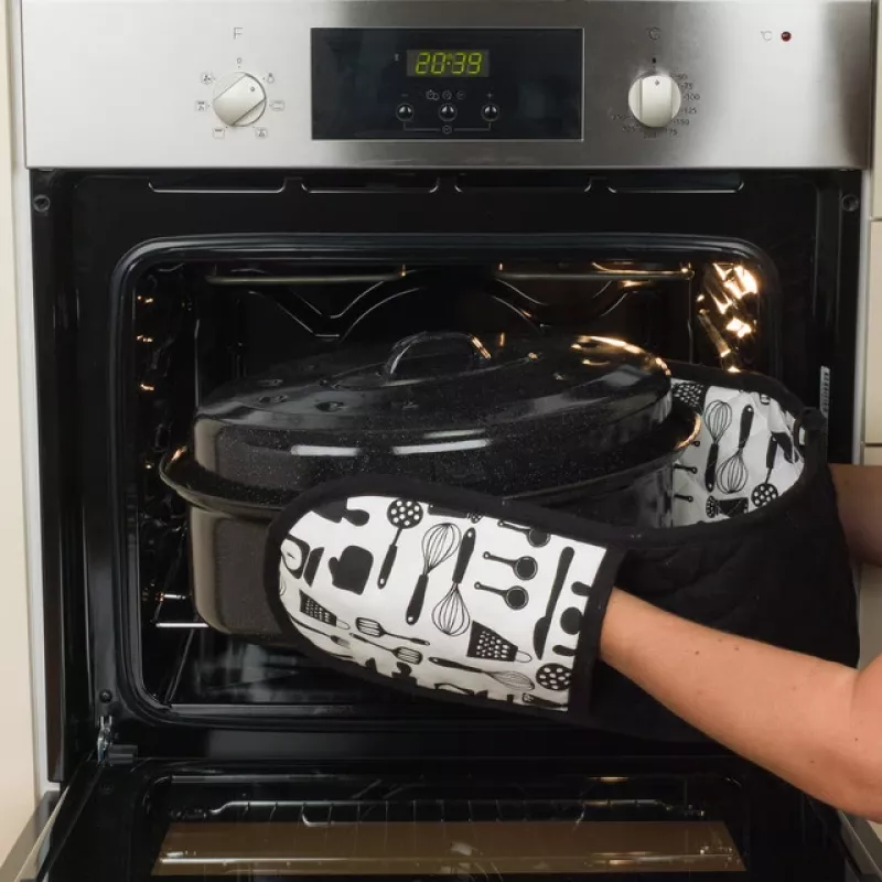 Russell Hobbs BW072151 Blacha do pieczenia z emalii witryfikowanej 38cm z samonawilżającą pokrywką, czarno-kremowa