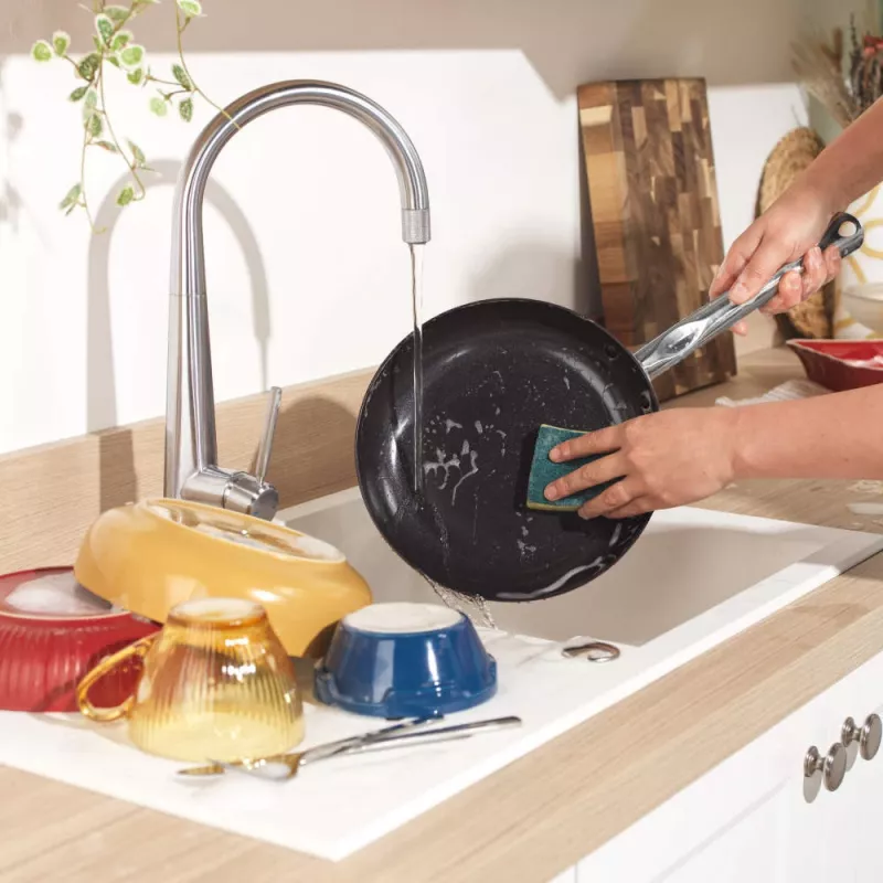 Russell Hobbs RH03804 Riviera 24cm Patelnia - Kute aluminium, Ceramiczna wzmocniona powłoka nieprzywierająca, Kompatybilna z indukcją