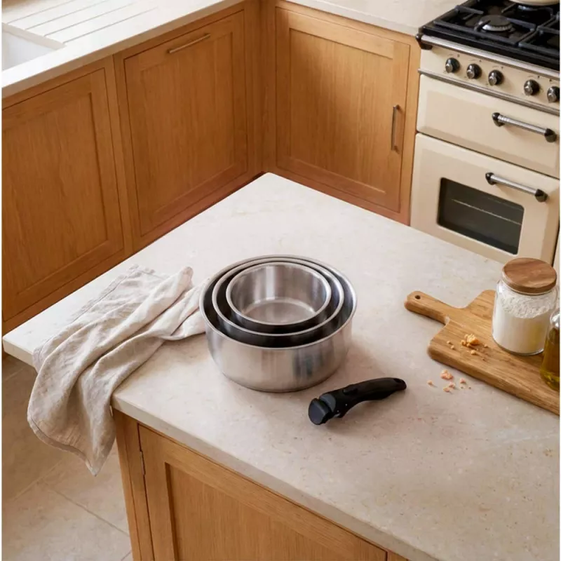 Russell Hobbs RH04034 Zestaw 4 garnków ze stali nierdzewnej z inteligentnymi pokrywkami Smart Clip