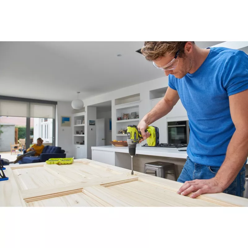 RYOBI ONE+ Akumulatorowa Wiertarko-wkrętarka udarowa R18PD5-220S, 18V (Zielony/Czarny, 2x 2.0Ah akumulatory Li-Ion)