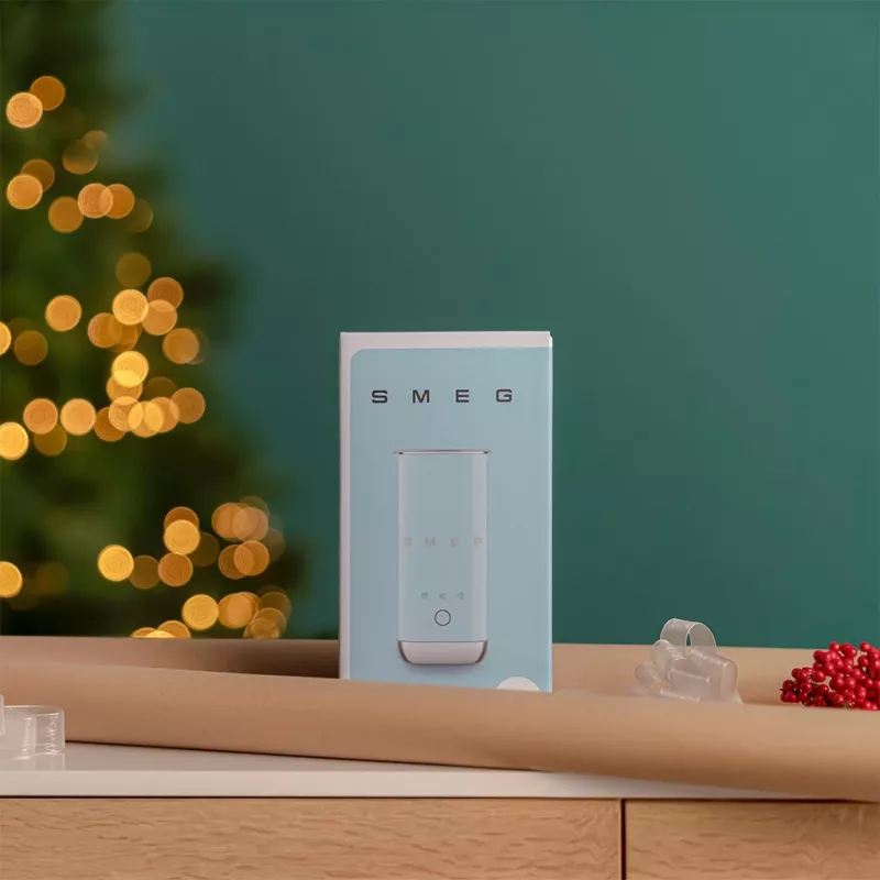 Smeg MFF02CREU Automatyczny spieniacz i podgrzewacz do mleka - kremowy, 500 W, 6 programów