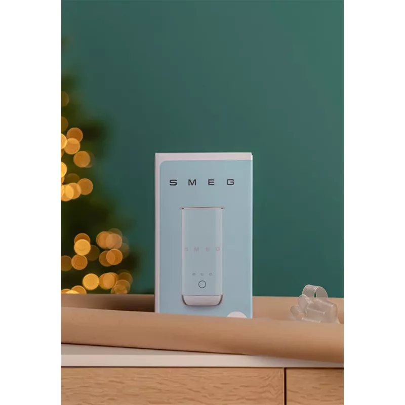 Smeg MFF02CREU Automatyczny spieniacz i podgrzewacz do mleka - kremowy, 500 W, 6 programów