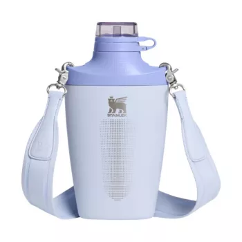STANLEY Cross Bottle 0,68L termiczny izolowany z paskiem na ramię, jasnoniebieski