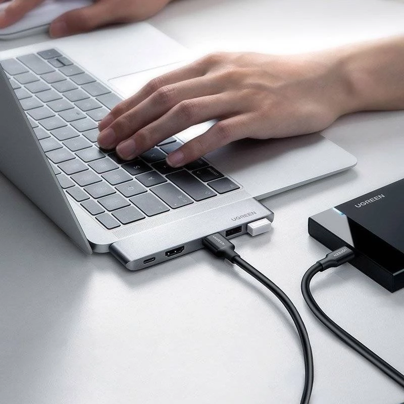 UGREEN 60559 USB-C Docking Station 9-in-1 Hub z 4K HDMI, 3x USB 3.0, Gigabit Ethernet, SD/MicroSD, 100W PD, Srebrny