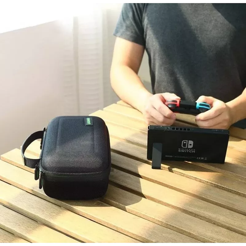UGREEN LP145 etui ochronne do Nintendo Switch, twarda skorupa EVA, Oxford czarny