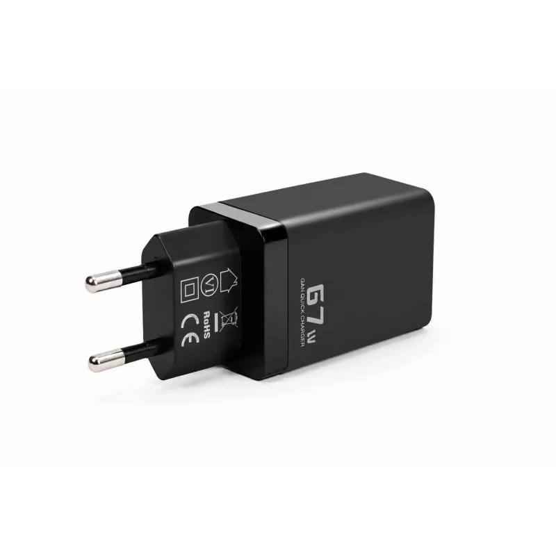 Ładowarka sieciowa Voltage GaN 67W, PD 3.0 / QC 3.0, 2x USB-C i 1x USB-A, wtyczka EU, czarna